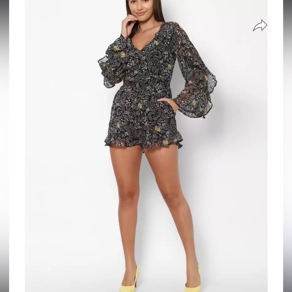 American Eagle Outfitters Floral Ruffled Romper Jumpsuit Sz 12 - Picture 16 of 16